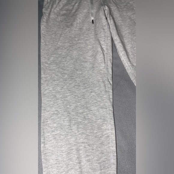 lululemon athletica Heather Gray Joggers - Picture 10 of 11